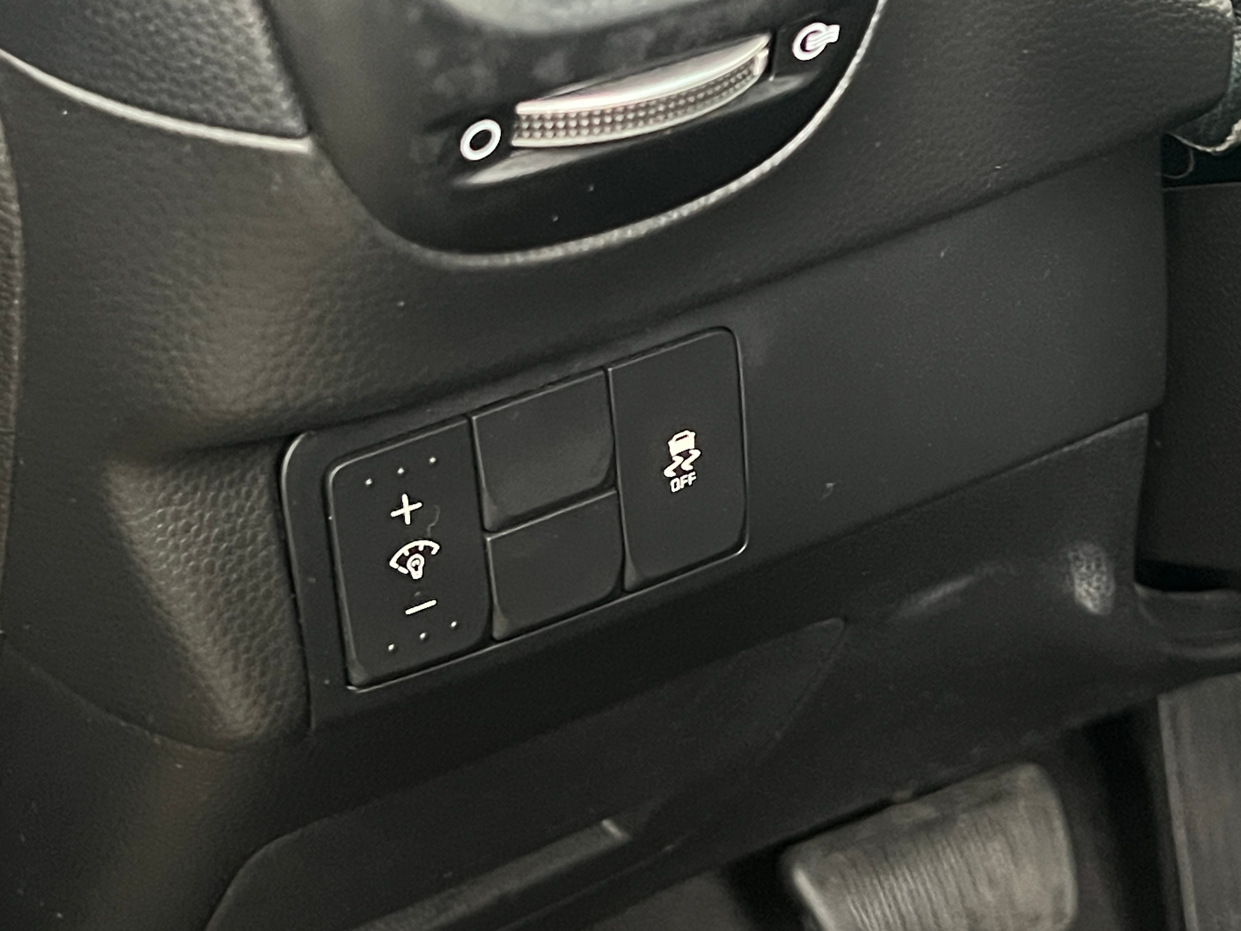 Used 2019 Kia Soul Base with VIN KNDJN2A2XK7677844 for sale in Pewaukee, WI