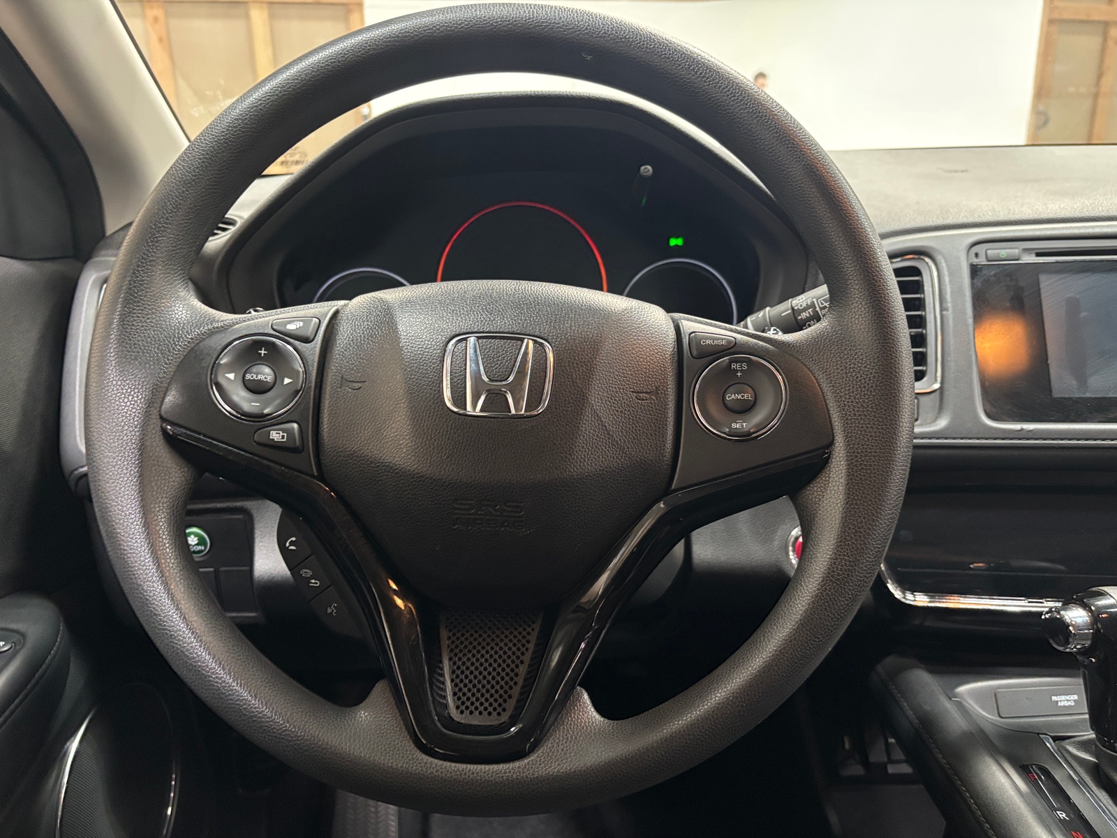 Thumbnail: 2016 Honda HR-V - 5