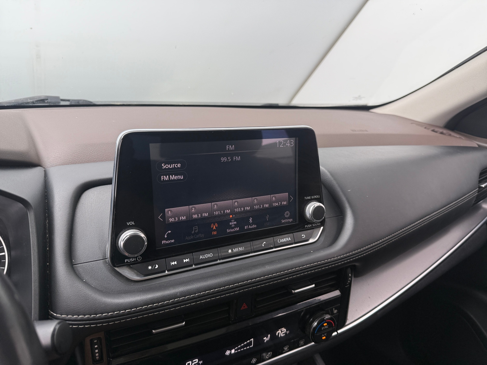 Thumbnail: 2021 Nissan Rogue - 3