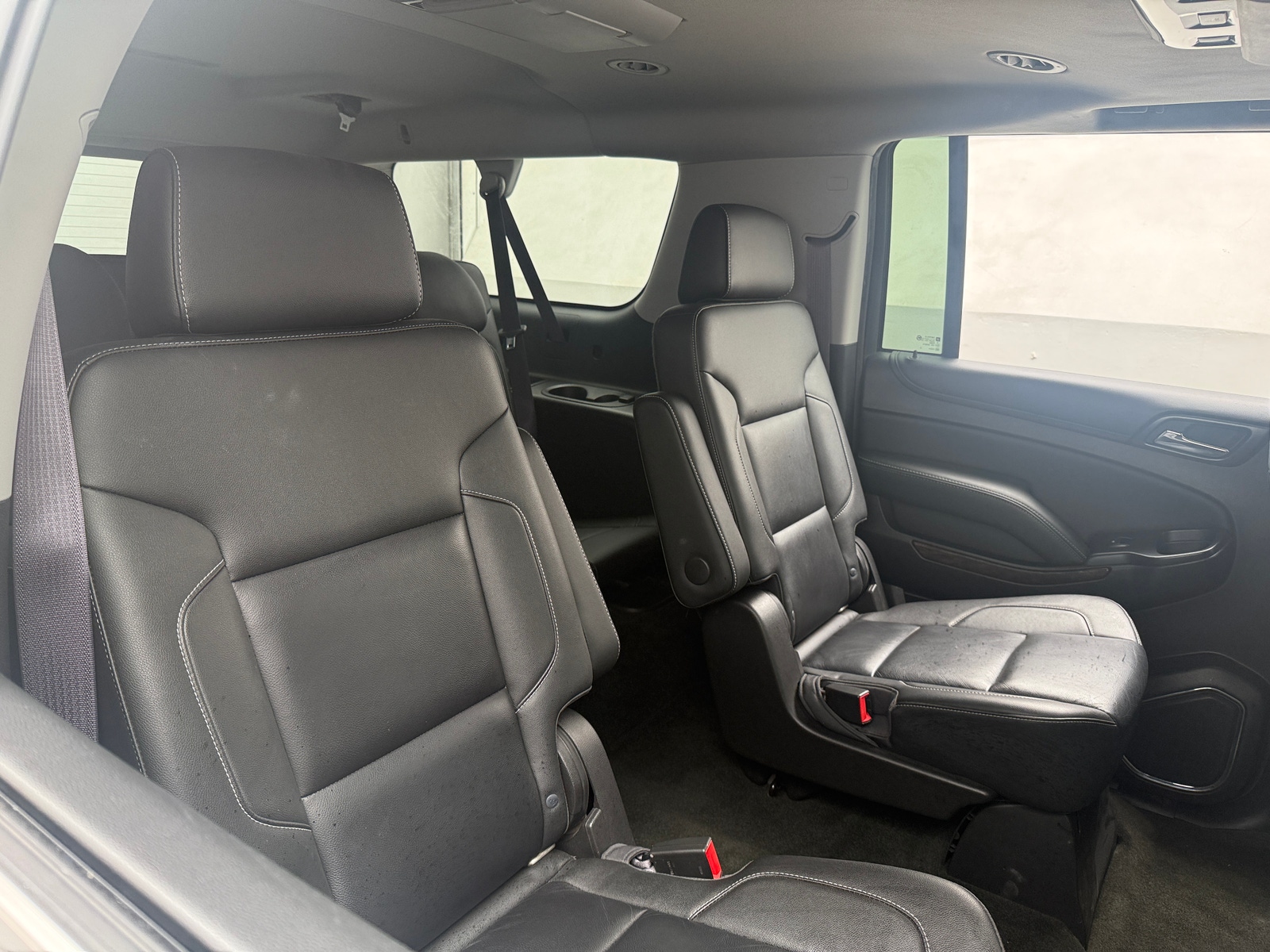 Thumbnail: 2017 Chevrolet Suburban - 5