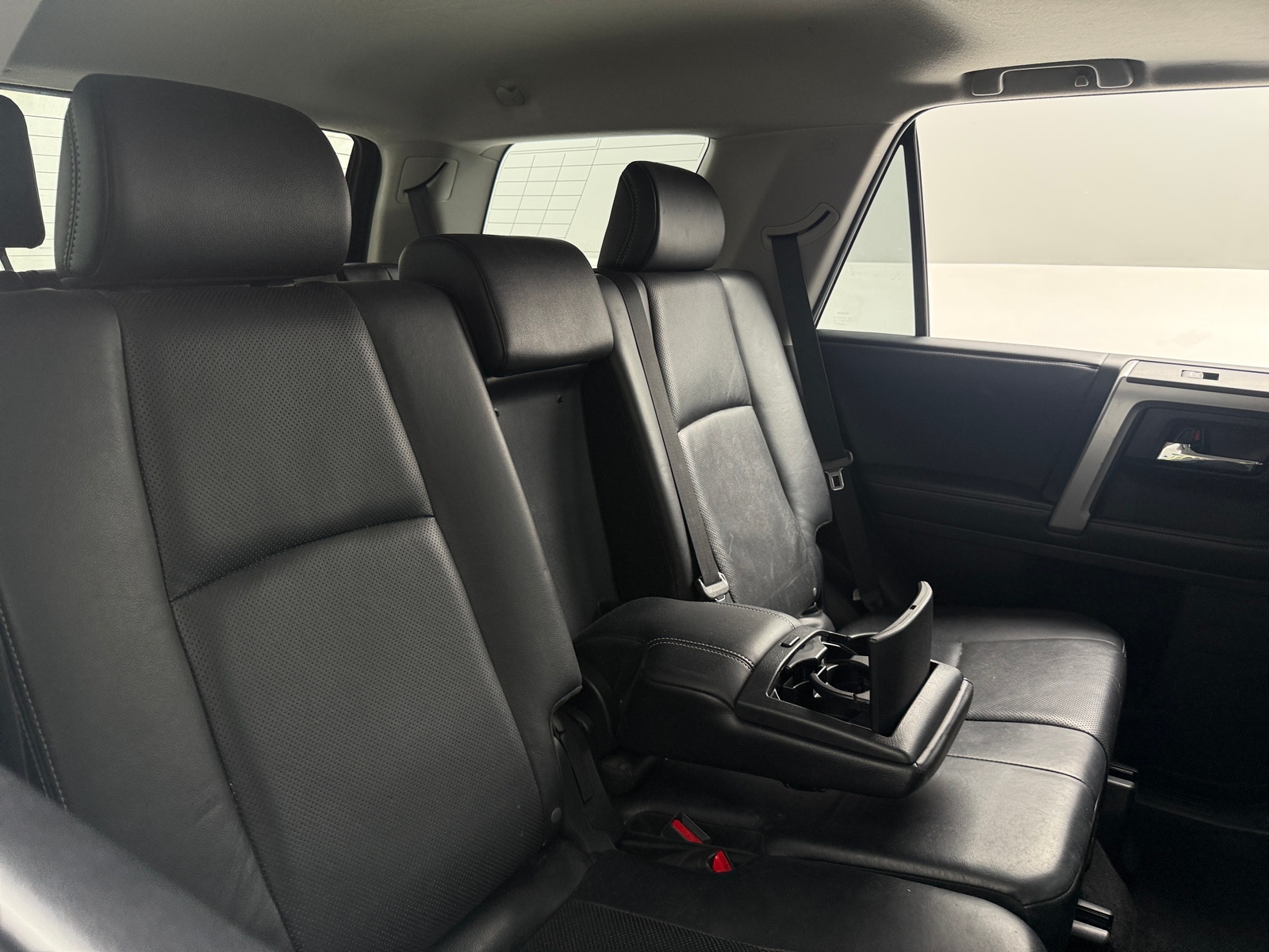 Thumbnail: 2014 Toyota 4Runner - 6