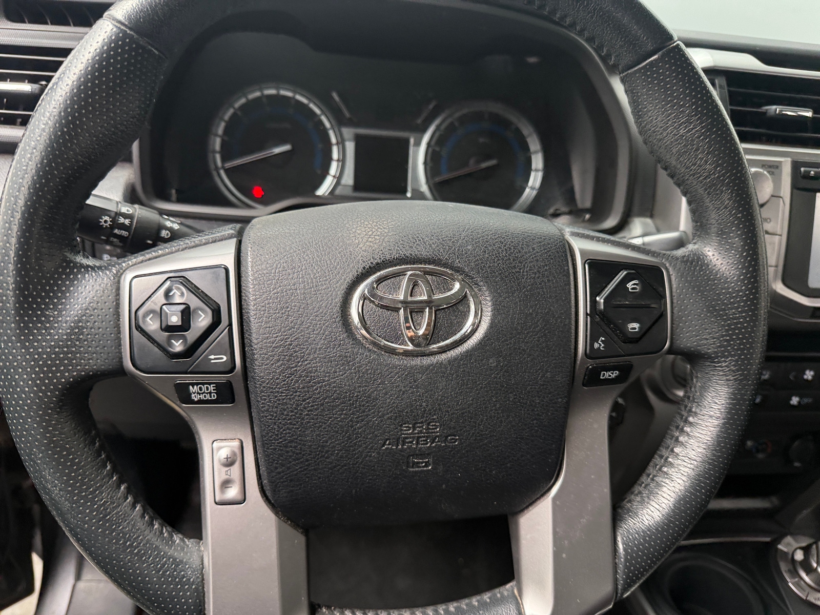 Thumbnail: 2014 Toyota 4Runner - 5