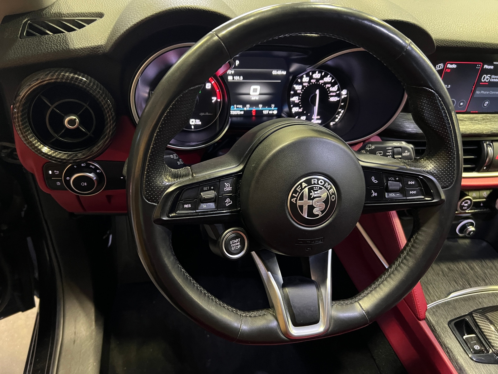 Thumbnail: 2020 Alfa Romeo Stelvio - 4