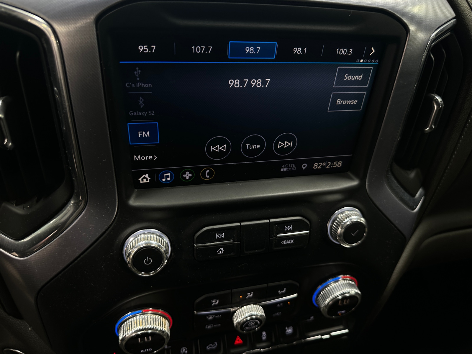 Thumbnail: 2020 GMC Sierra 1500 - 4
