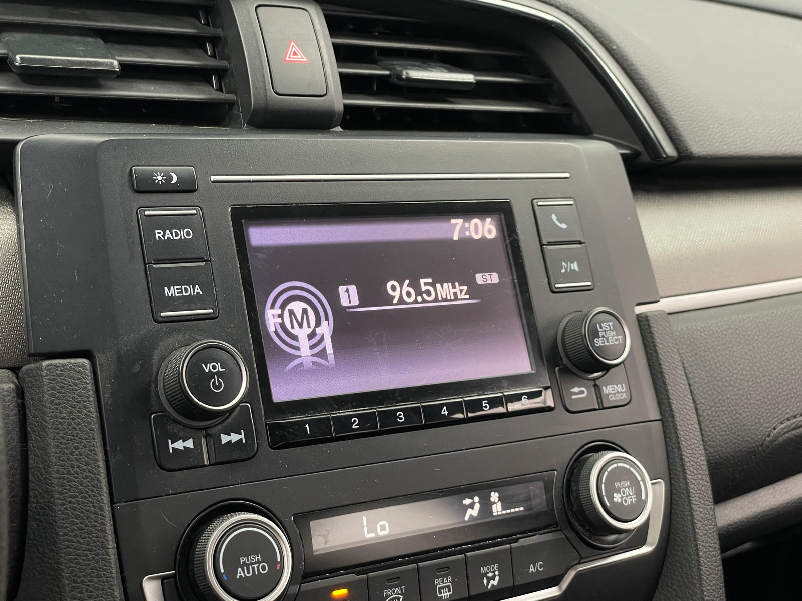 Thumbnail: 2019 Honda Civic - 4
