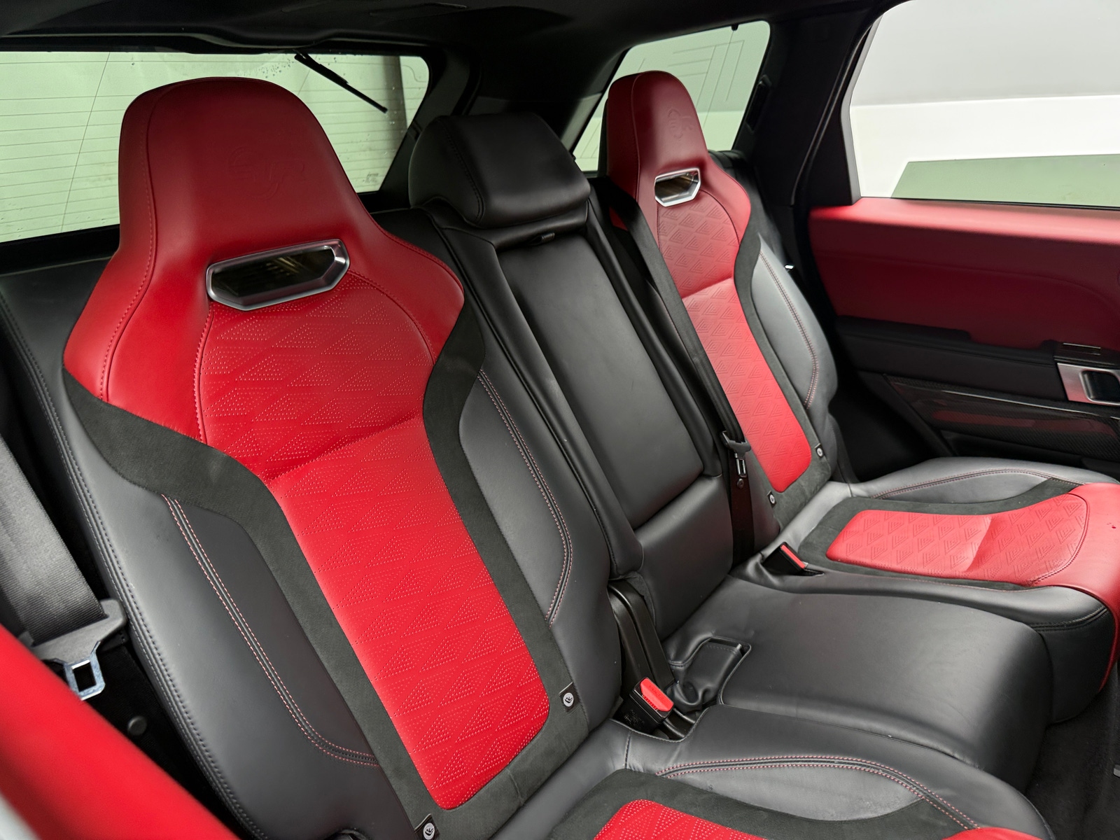 Thumbnail: 2020 Land Rover Range Rover Sport - 6