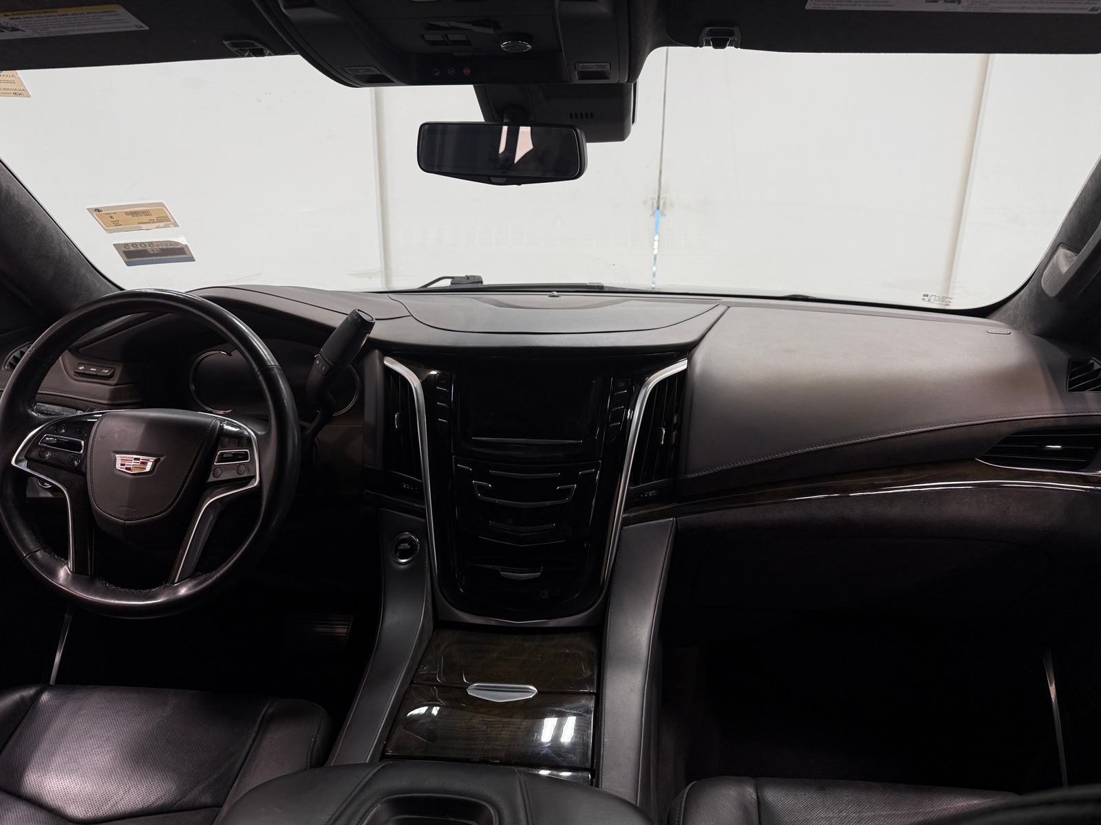 Thumbnail: 2020 Cadillac Escalade - 2