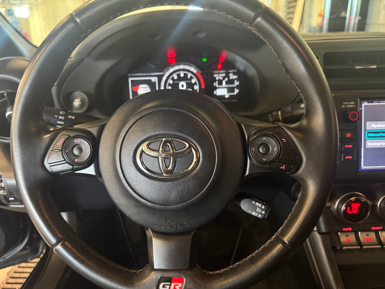 Thumbnail: 2023 Toyota GR86 - 4