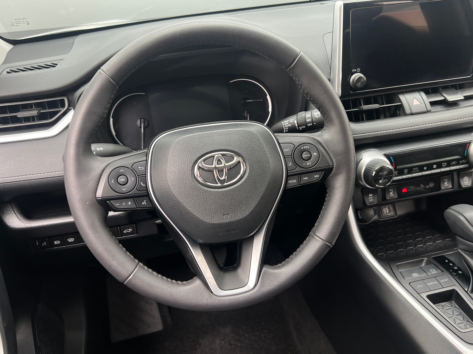Thumbnail: 2023 Toyota RAV4 - 5