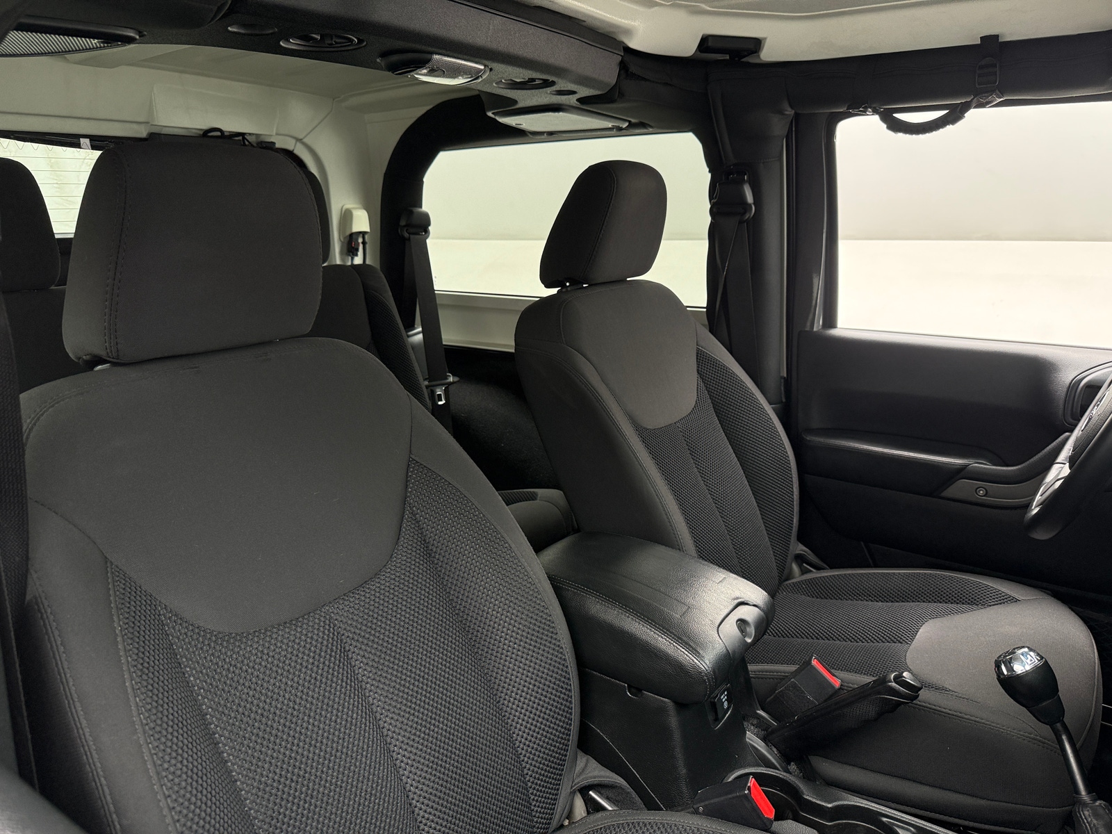Thumbnail: 2017 Jeep Wrangler - 2
