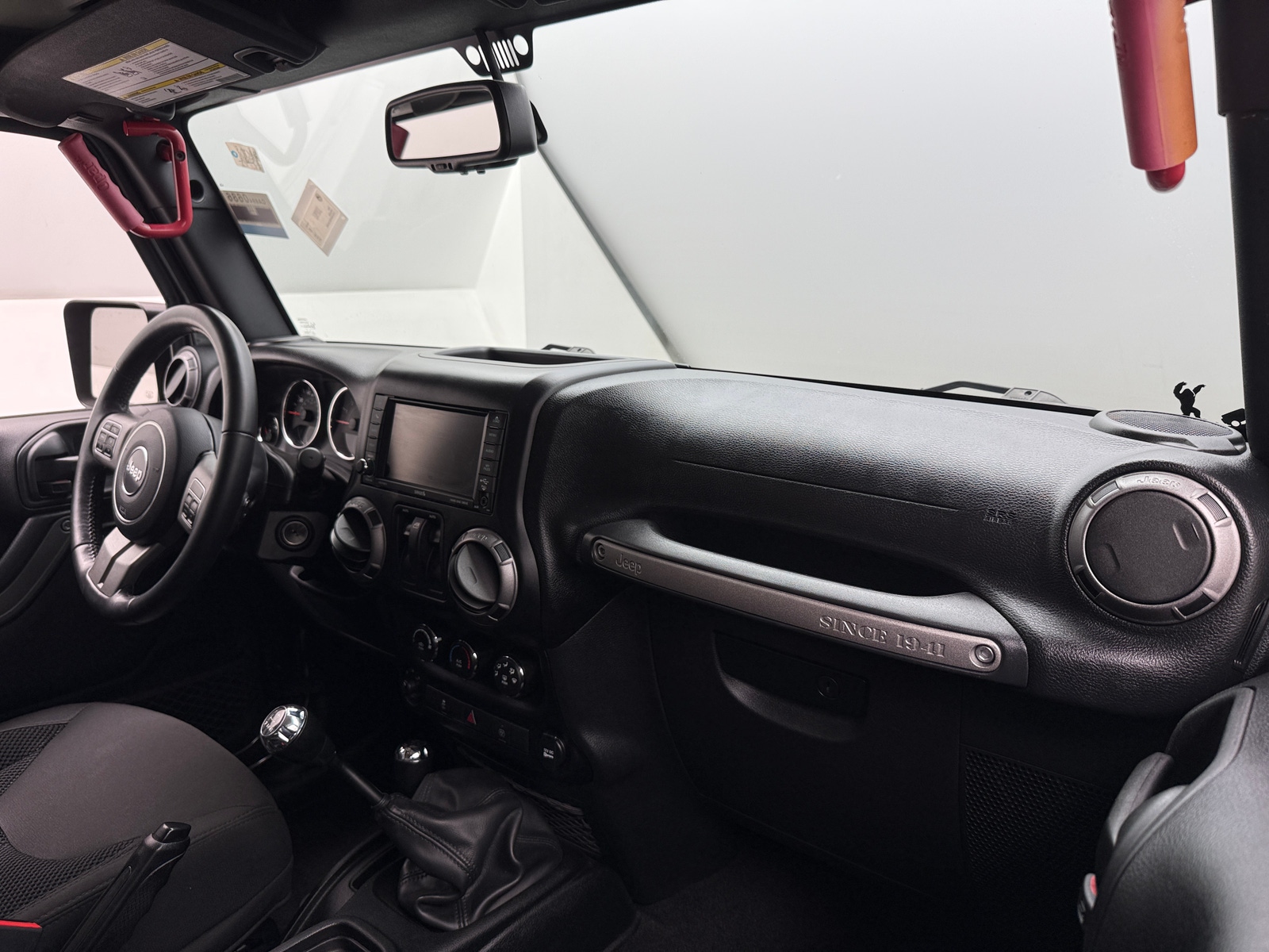 Thumbnail: 2017 Jeep Wrangler - 3