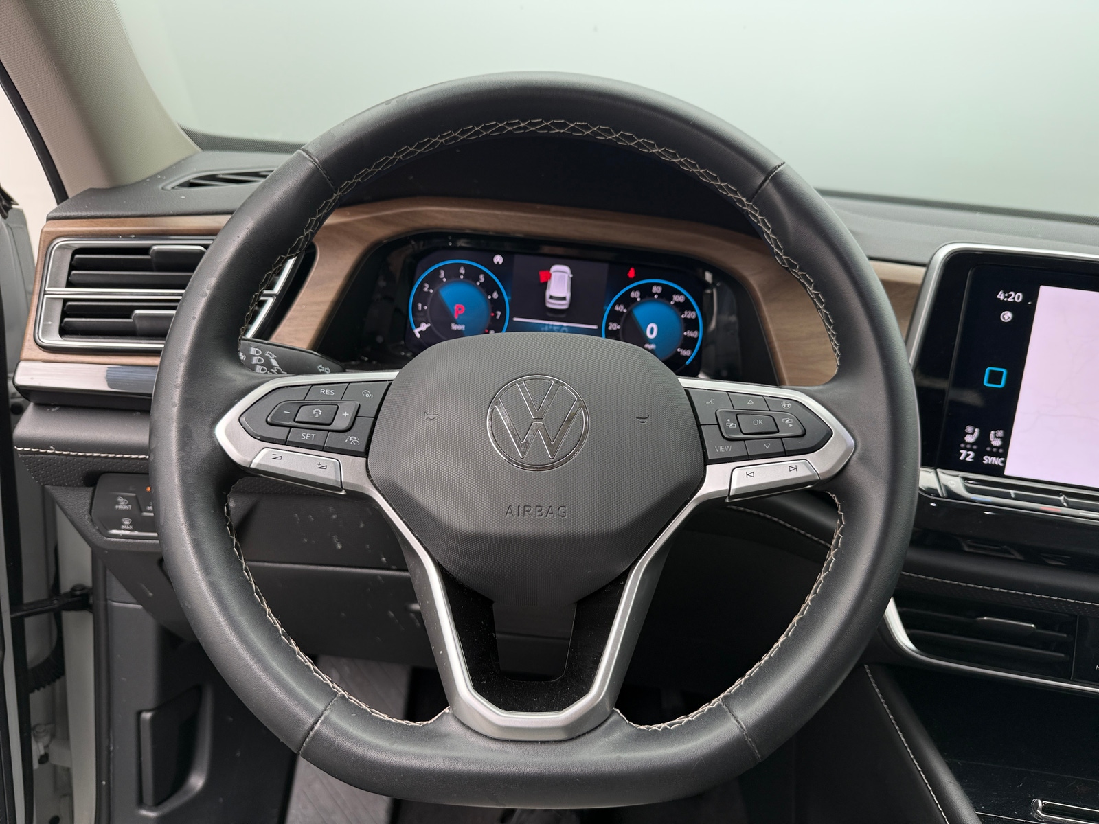 Thumbnail: 2025 Volkswagen Atlas - 4
