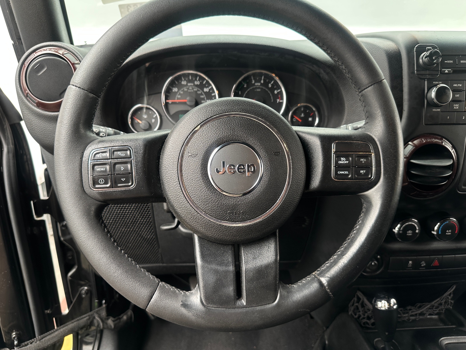 Thumbnail: 2015 Jeep Wrangler - 5