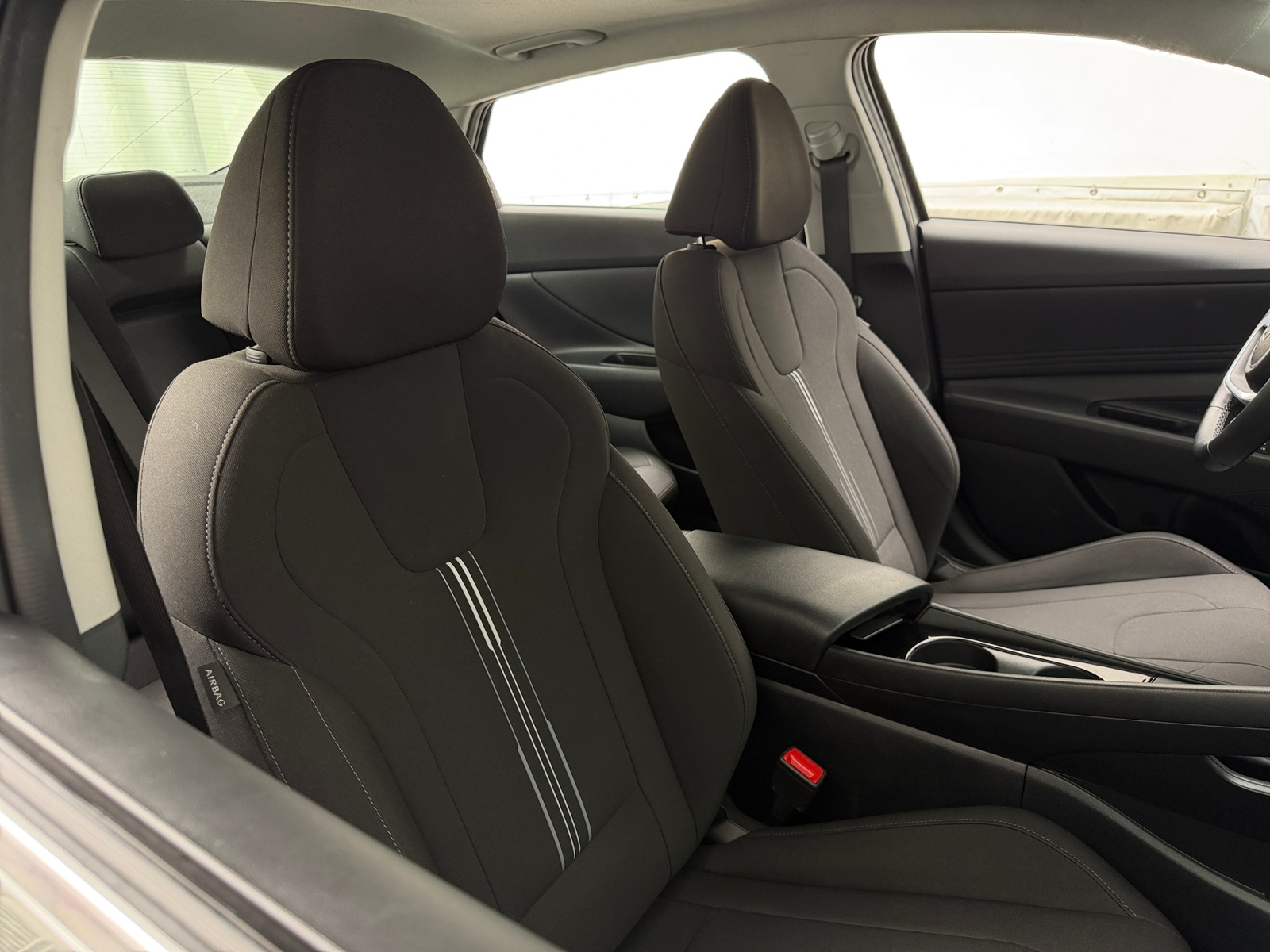 Thumbnail: 2025 Hyundai Elantra - 2