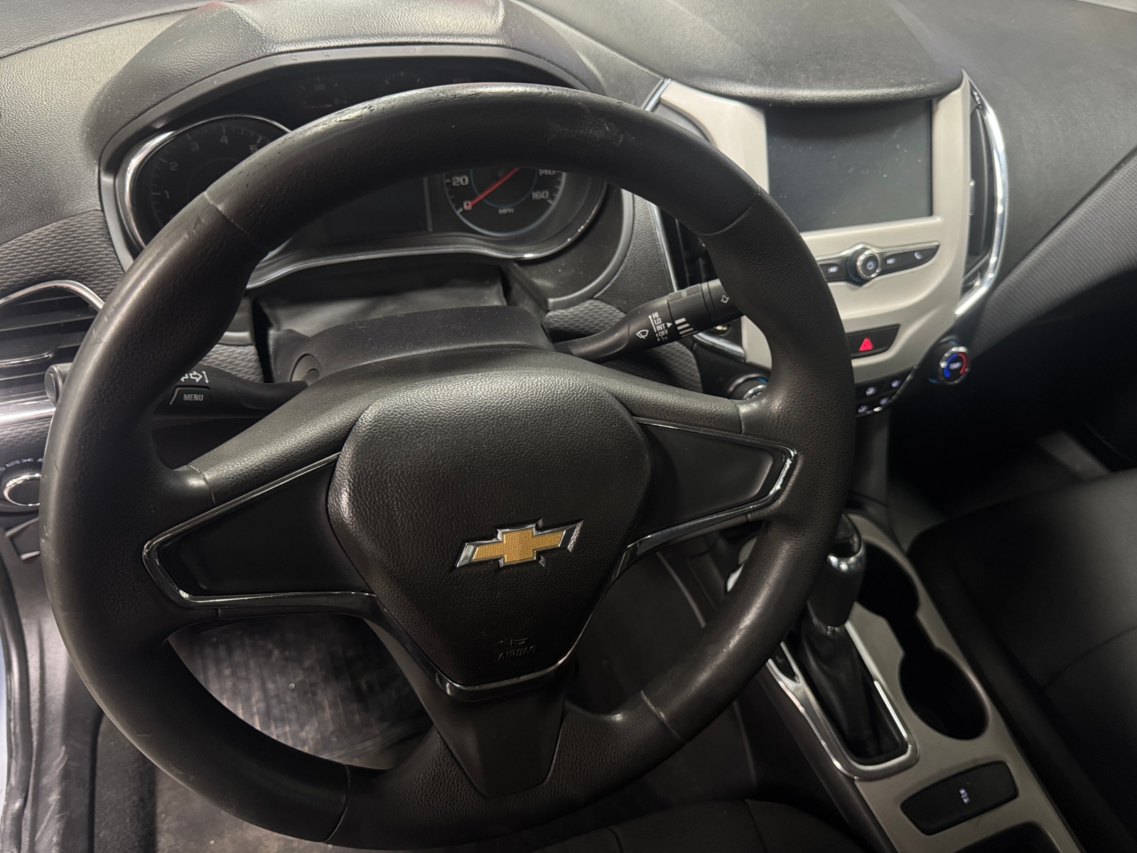 Thumbnail: 2017 Chevrolet Cruze - 5