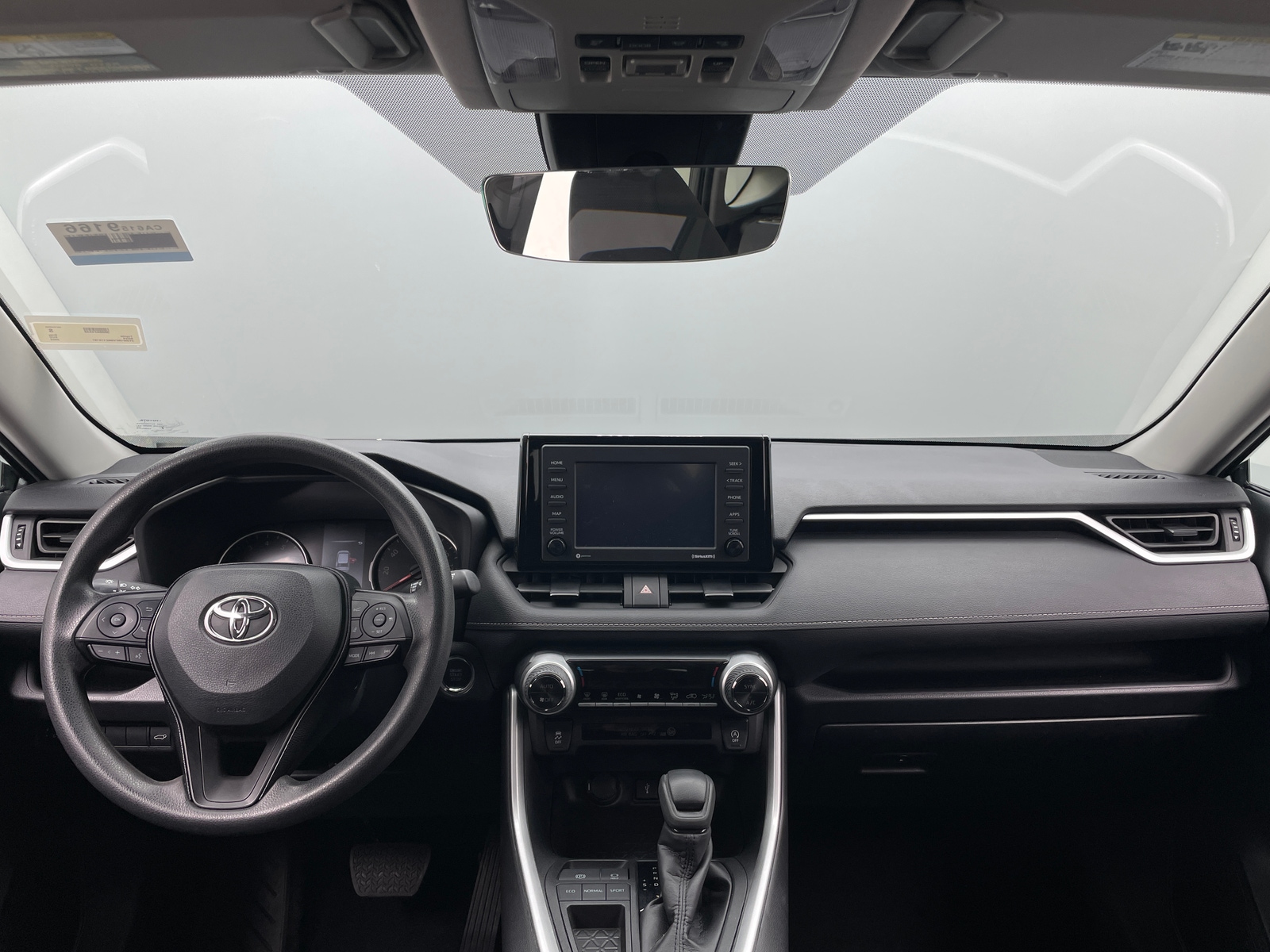 Thumbnail: 2022 Toyota RAV4 - 3