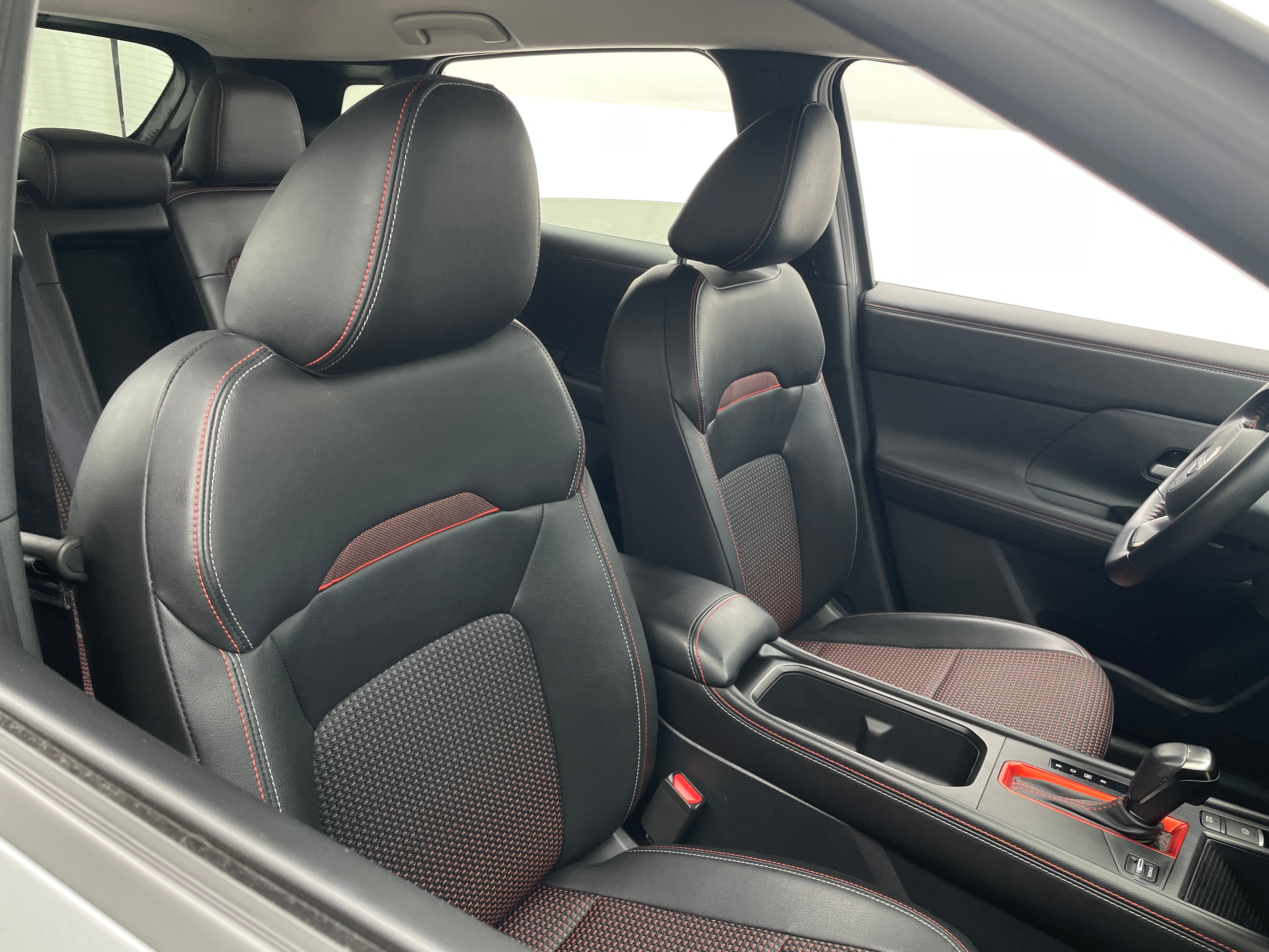 2026 Nissan KICKS