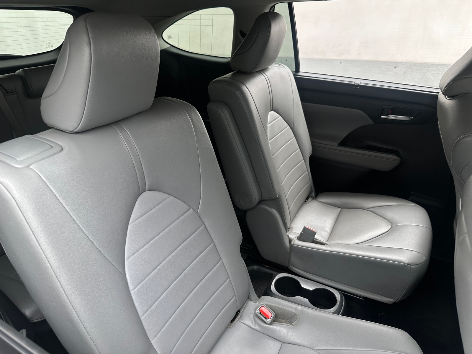 Thumbnail: 2021 Toyota Highlander - 5
