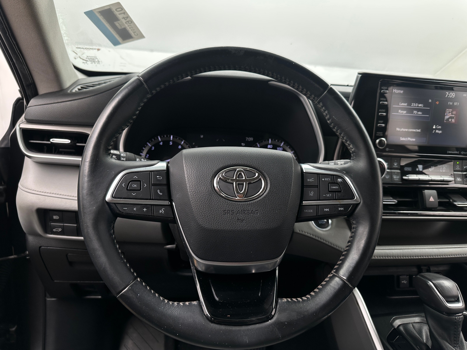 Thumbnail: 2021 Toyota Highlander - 4