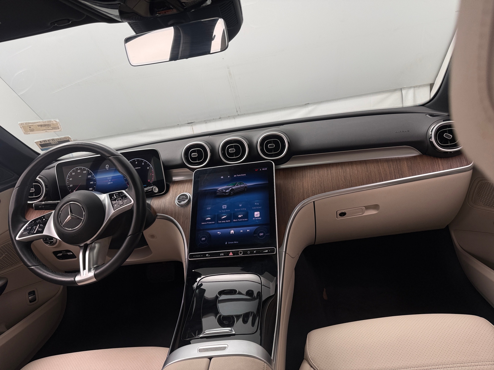 Thumbnail: 2024 Mercedes-Benz C-Class - 2