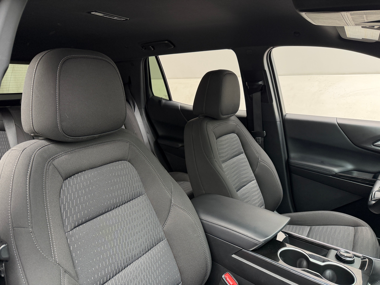 Thumbnail: 2026 Chevrolet Equinox - 2