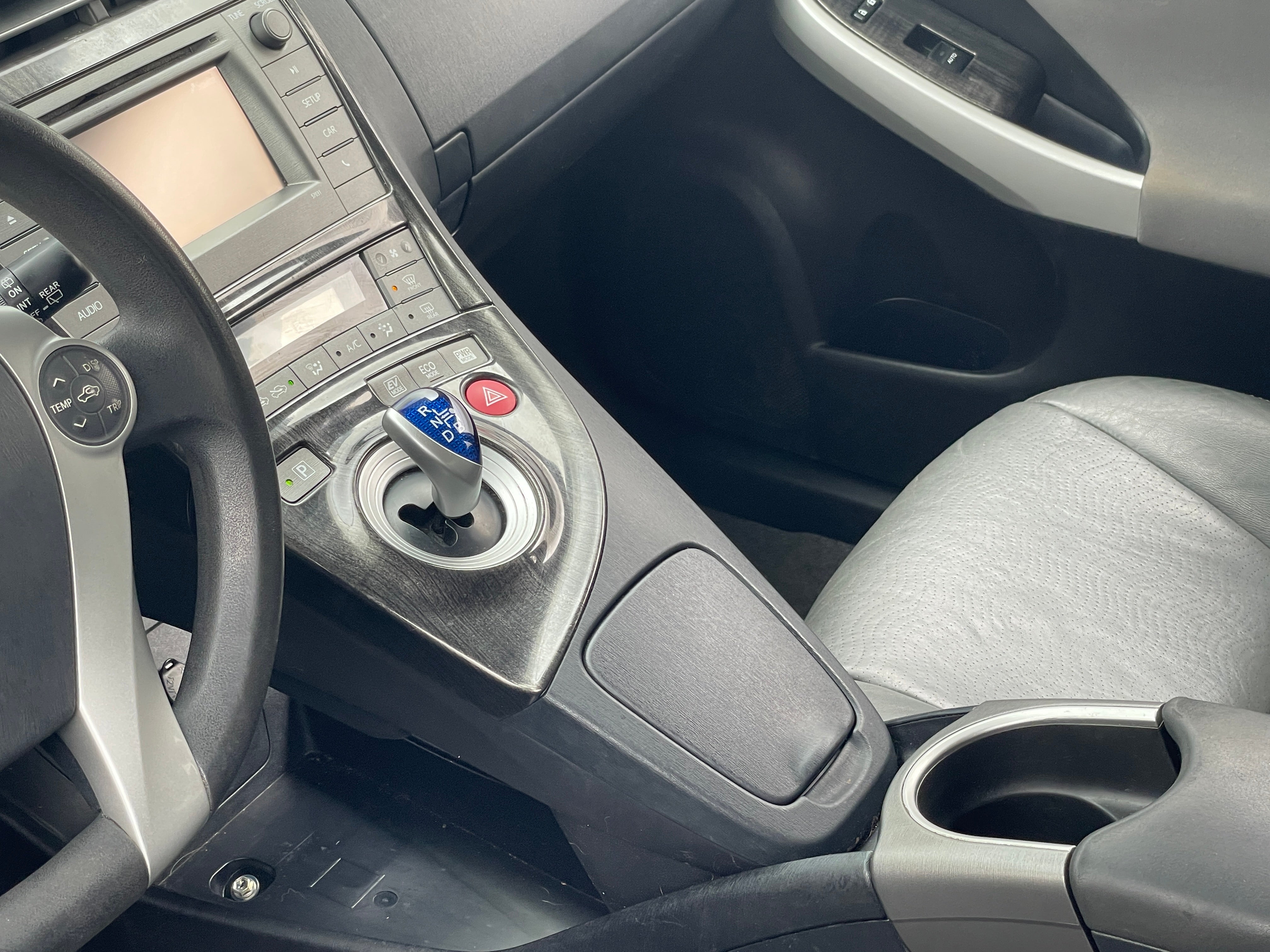Used 2013 Toyota Prius Two with VIN JTDKN3DU2D5652460 for sale in Pewaukee, WI
