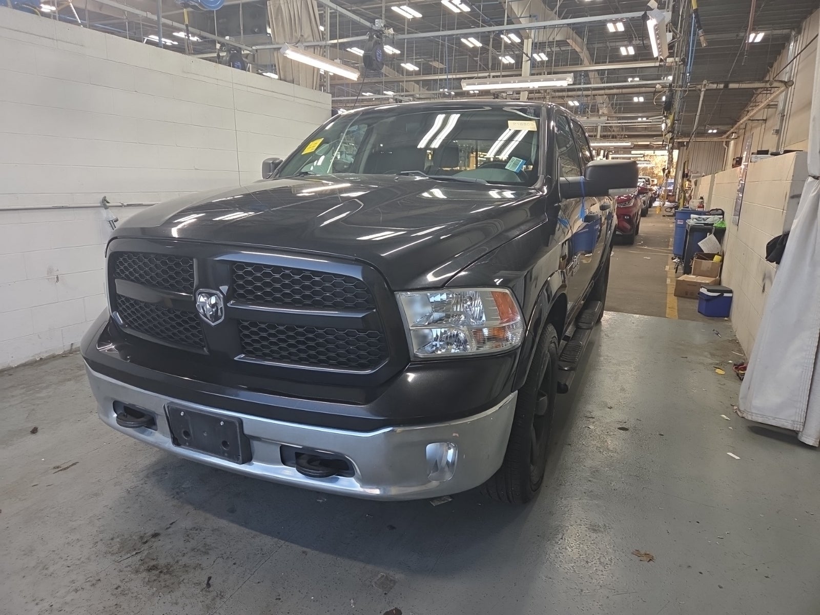 2018 Ram 1500 Outdoorsman 4x4 Crew Cab 5'7" Box