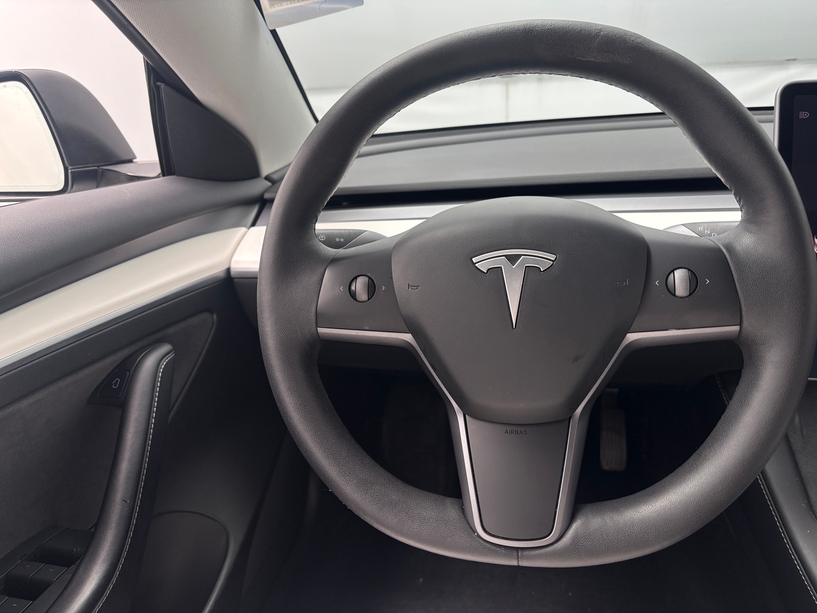 Thumbnail: 2021 Tesla Model 3 - 4