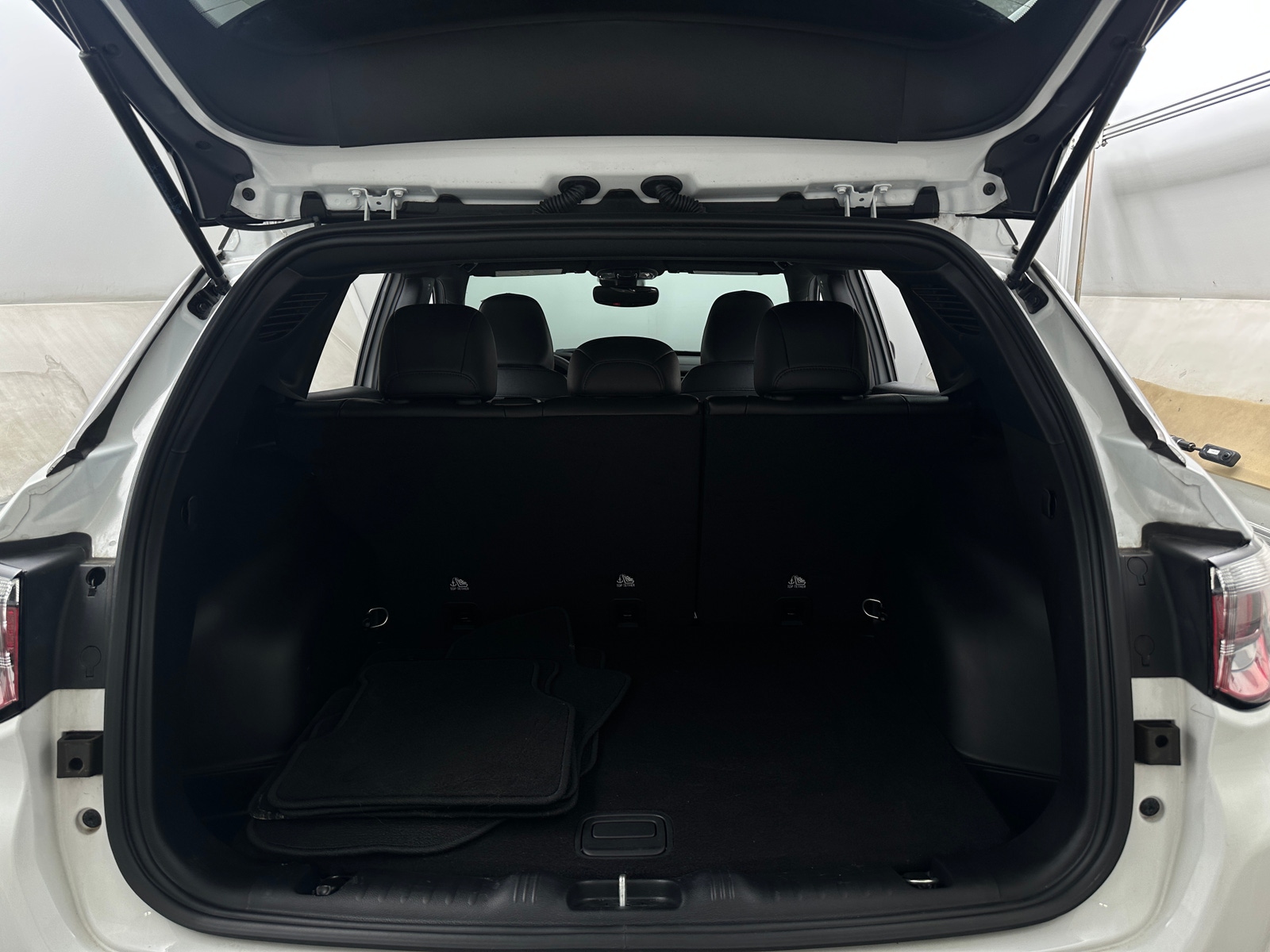 Thumbnail: 2024 Jeep Compass - 6