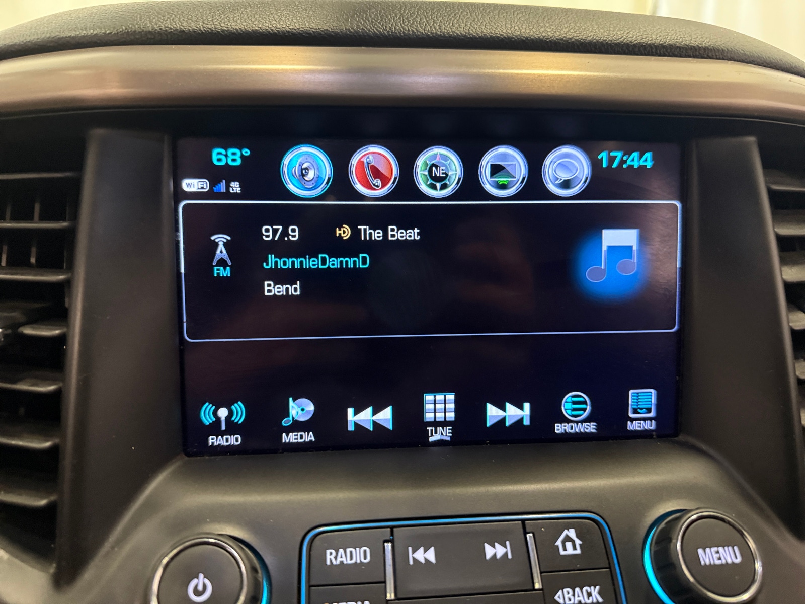Thumbnail: 2019 GMC Acadia - 3