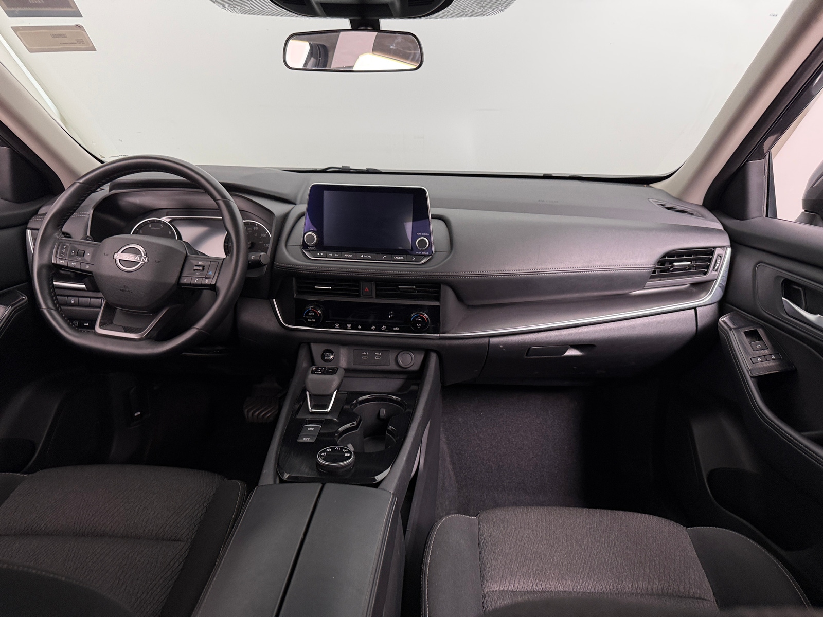 Thumbnail: 2025 Nissan Rogue - 3