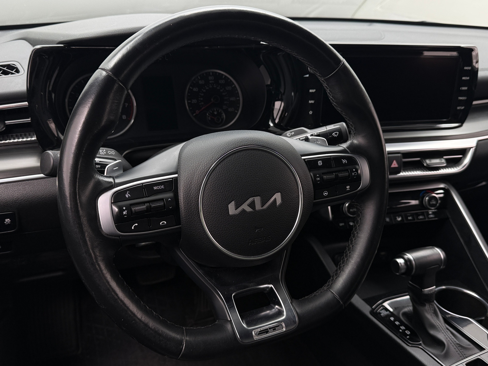 Thumbnail: 2023 Kia K5 - 4