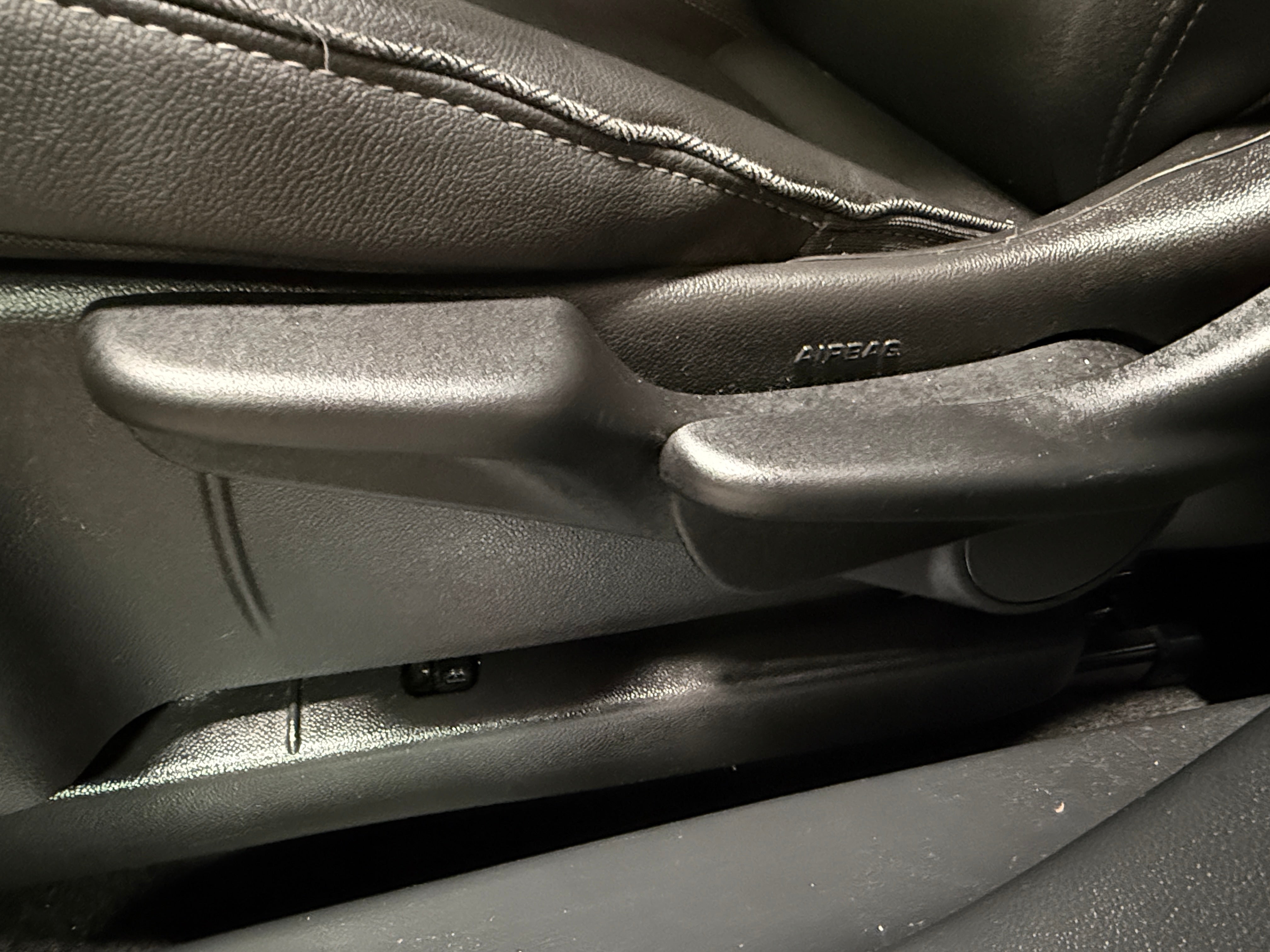 2025 Buick Encore GX Preferred - Photo 2