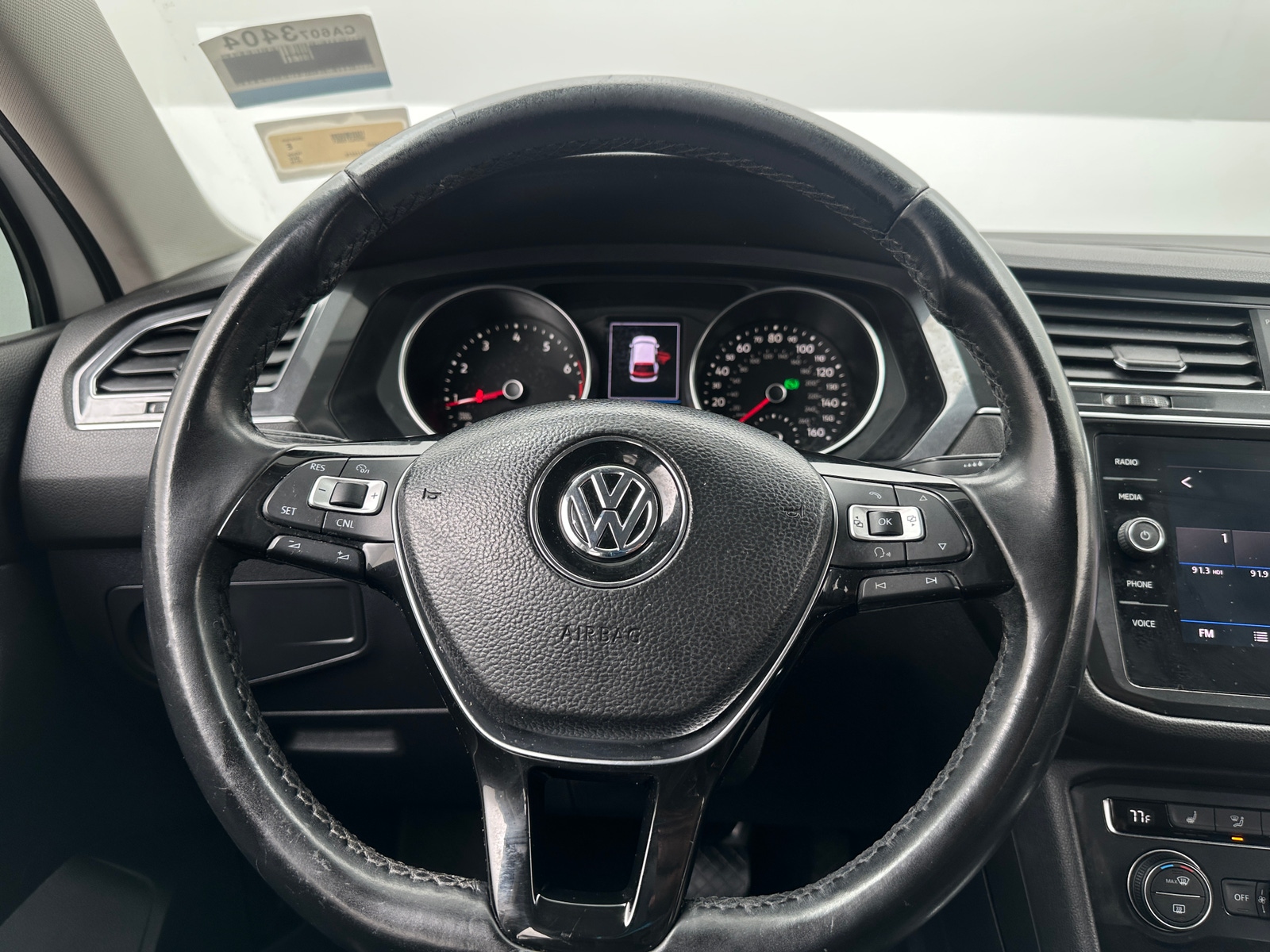 Thumbnail: 2018 Volkswagen Tiguan - 5