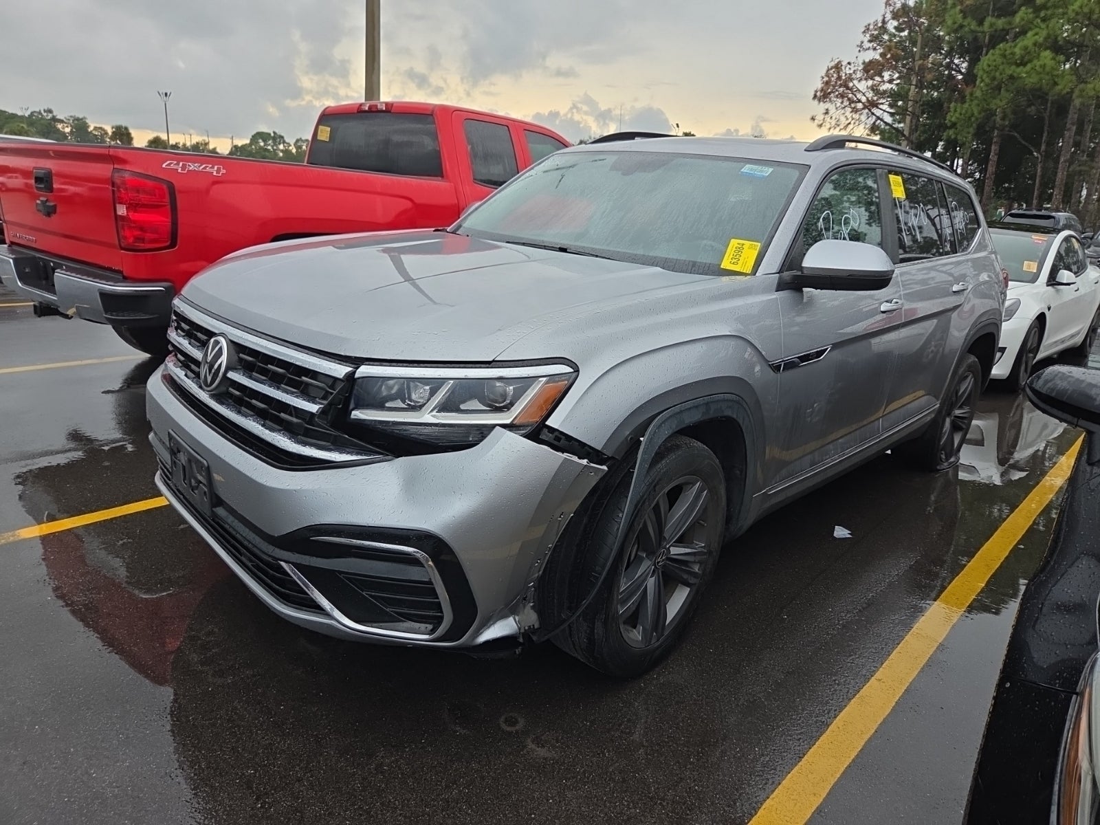 2021 Volkswagen Atlas 3.6l V6 SE W/Technology R-Line