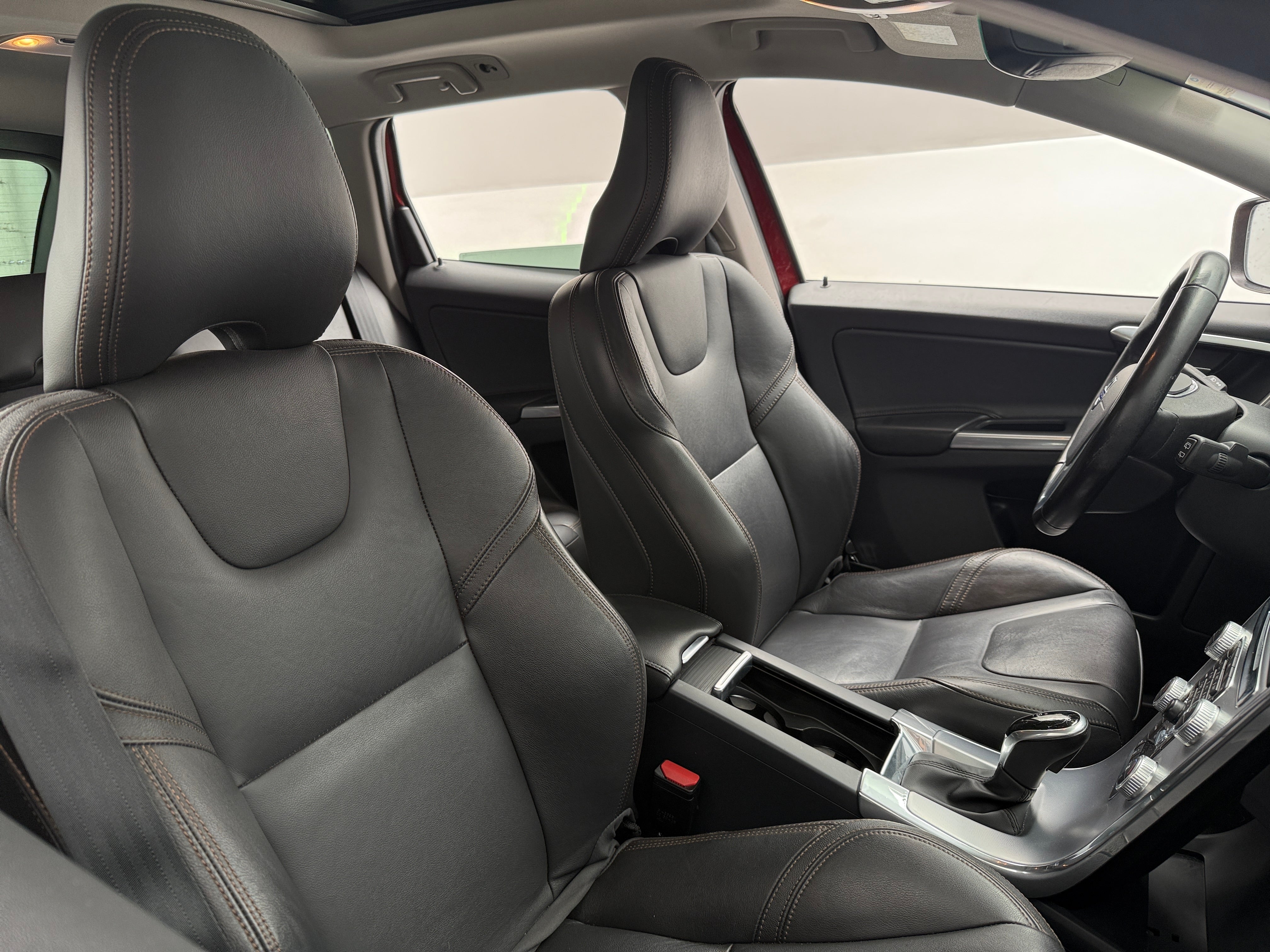 2017 Volvo XC60 T6 Dynamic