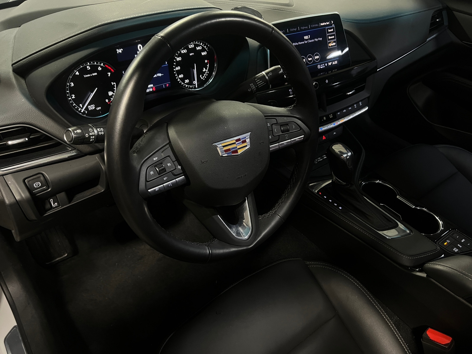 Thumbnail: 2025 Cadillac CT4 - 4