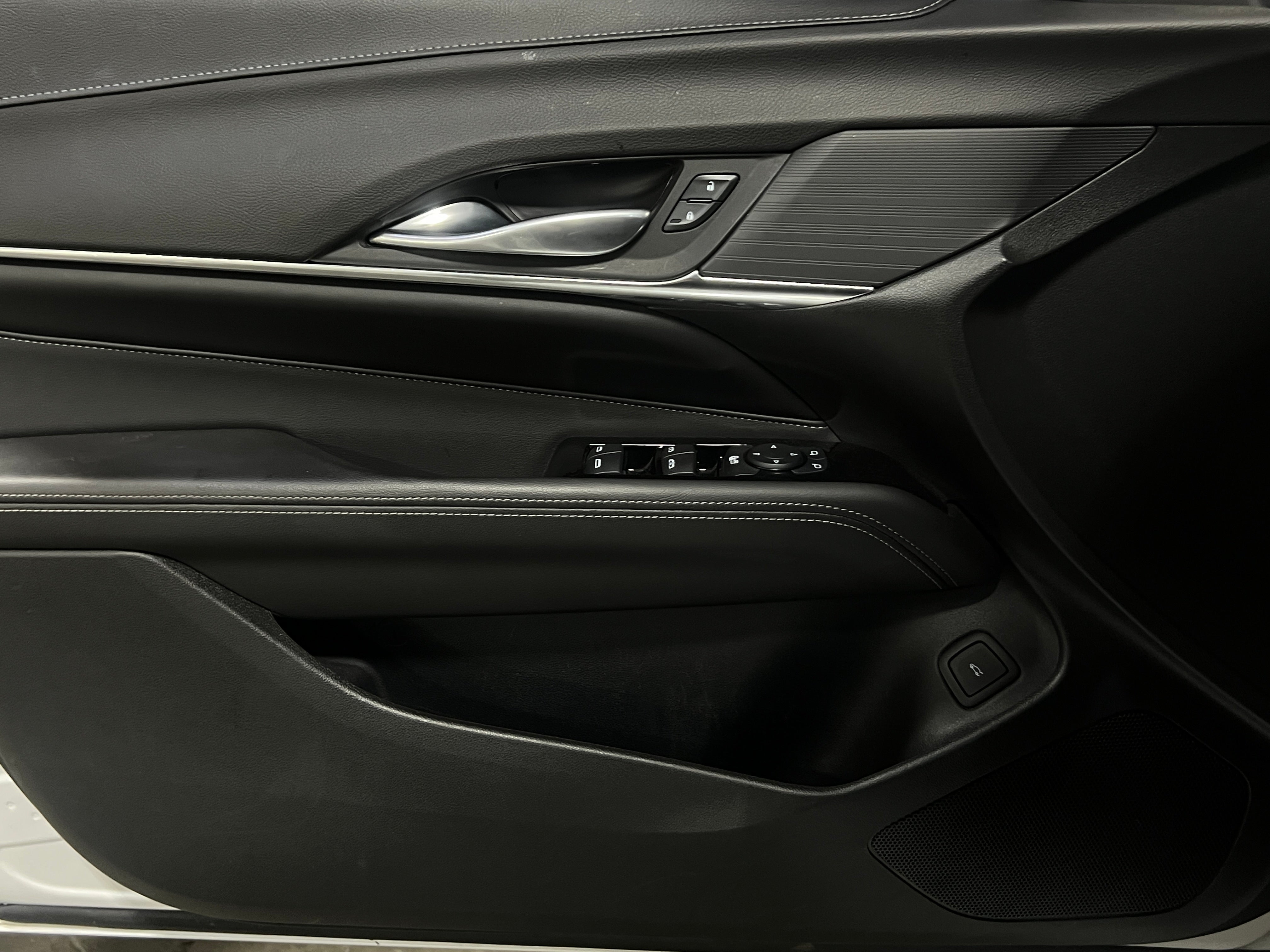 2025 Cadillac CT4
