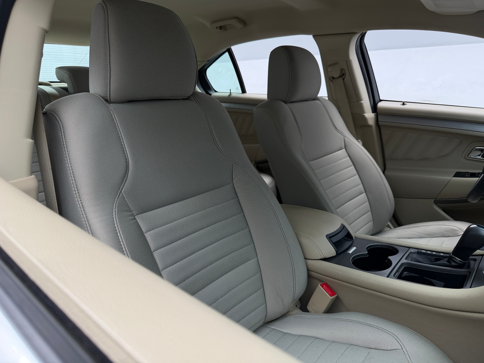 Thumbnail: 2019 Ford Taurus - 2