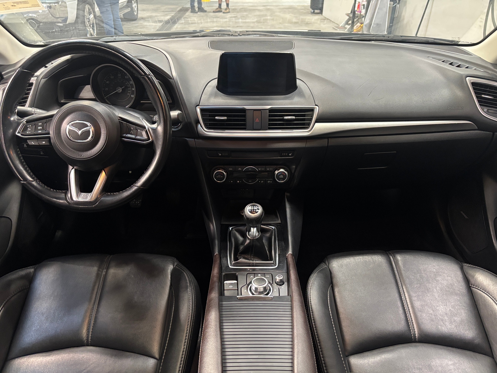 Thumbnail: 2018 Mazda Mazda3 - 2