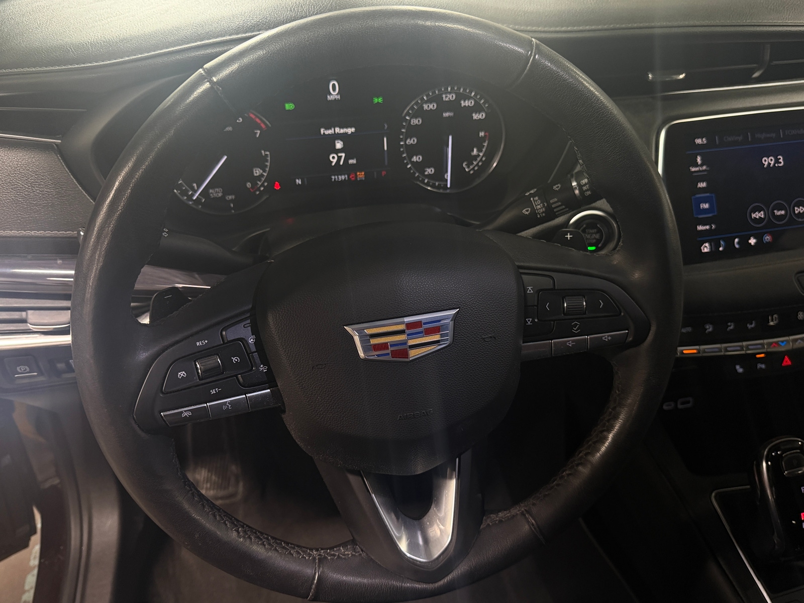 Thumbnail: 2021 Cadillac XT4 - 4