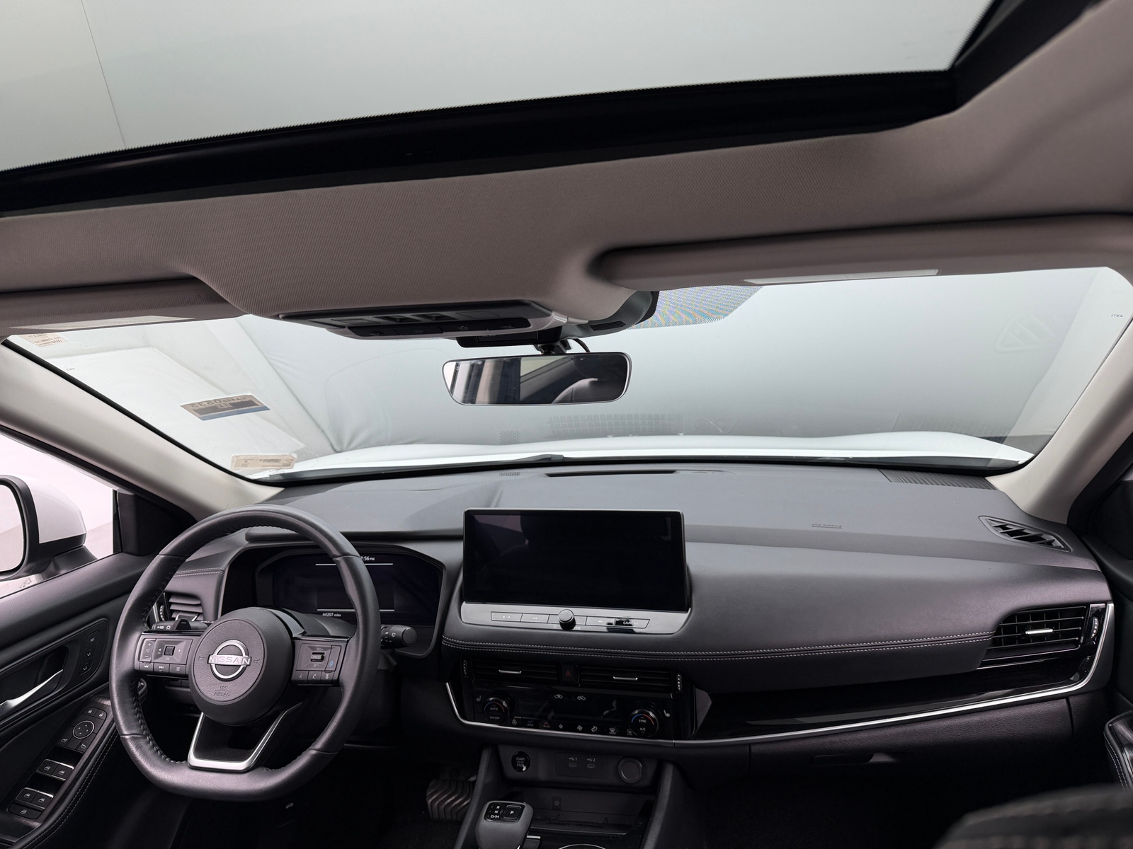 Thumbnail: 2024 Nissan Rogue - 2