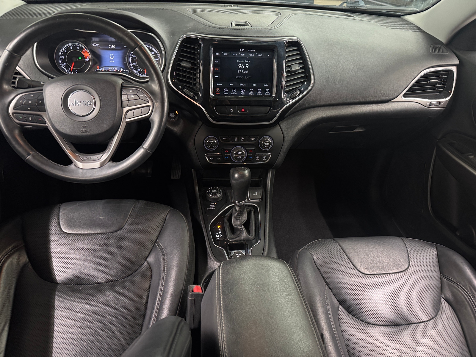 Thumbnail: 2019 Jeep Cherokee - 2