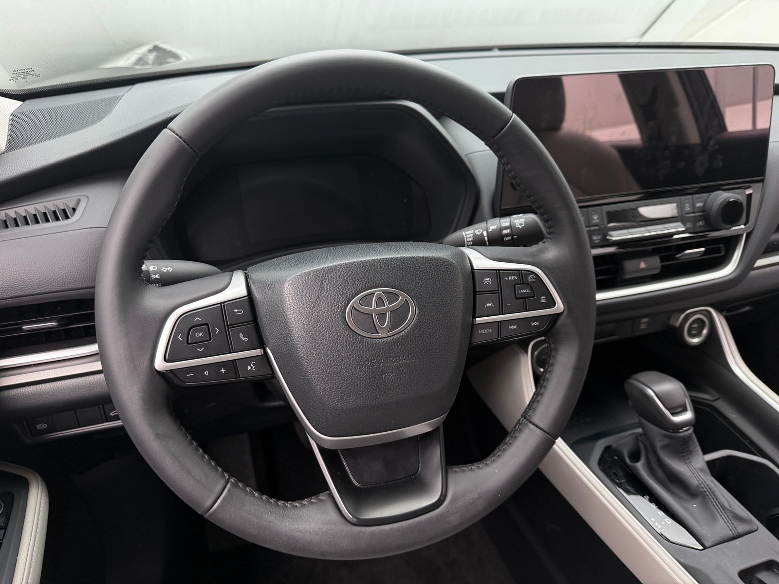 Thumbnail: 2024 Toyota Grand Highlander - 4