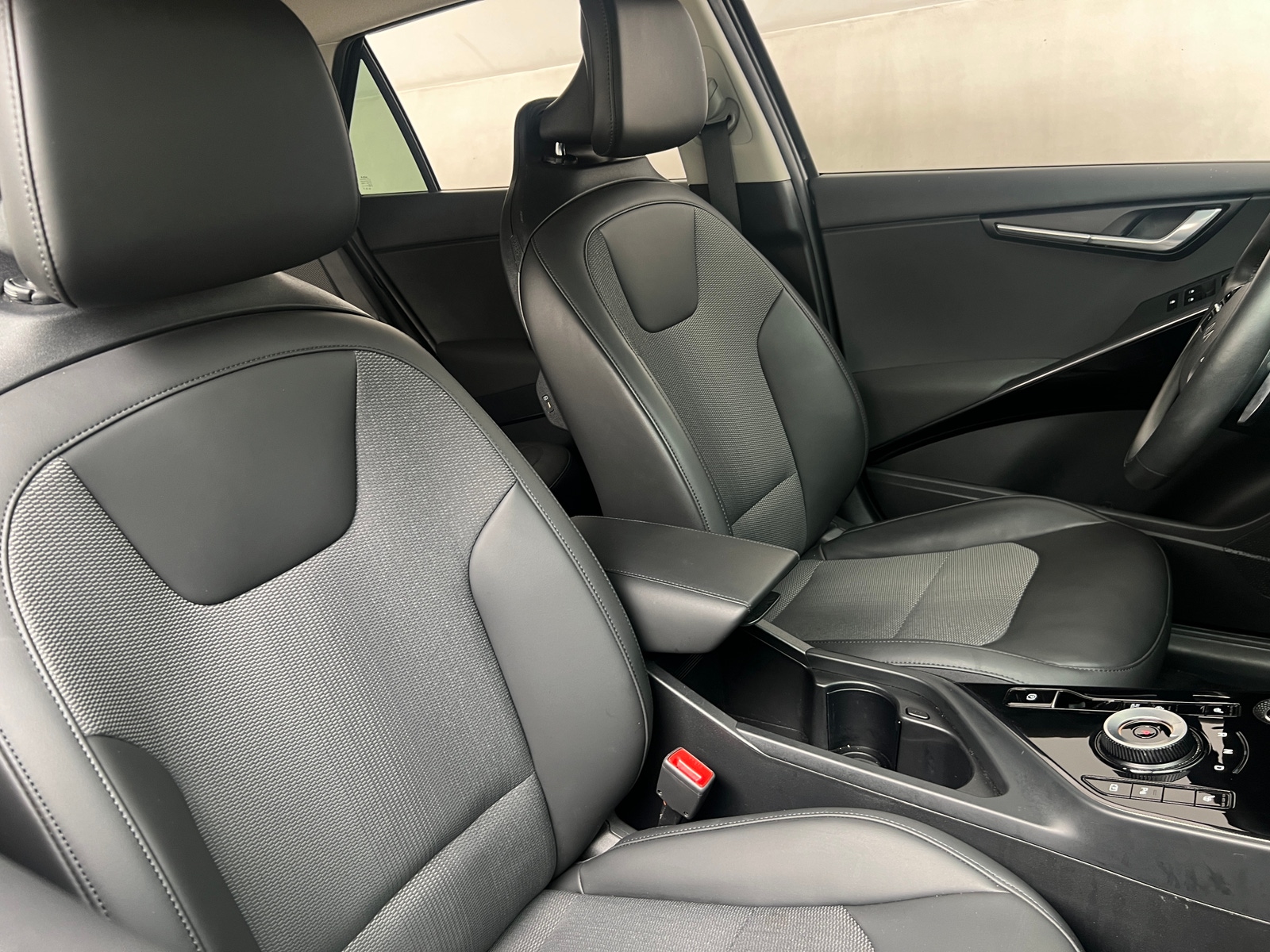 Thumbnail: 2024 Kia Niro - 2