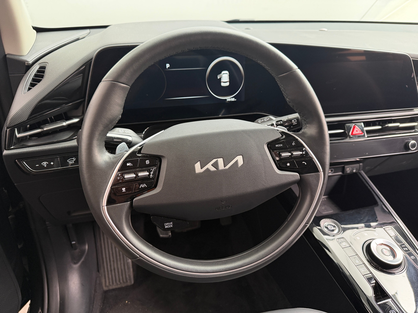 Thumbnail: 2024 Kia Niro - 5