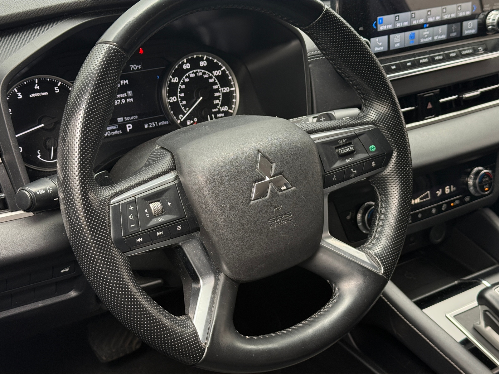 Thumbnail: 2024 Mitsubishi Outlander - 5