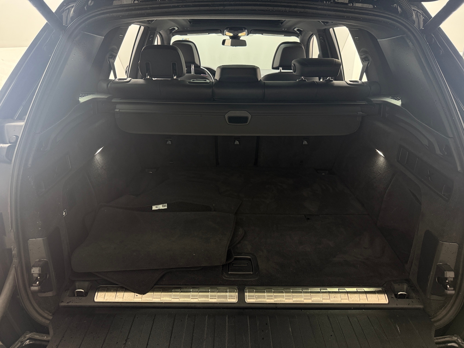 Thumbnail: 2022 BMW X5 - 6