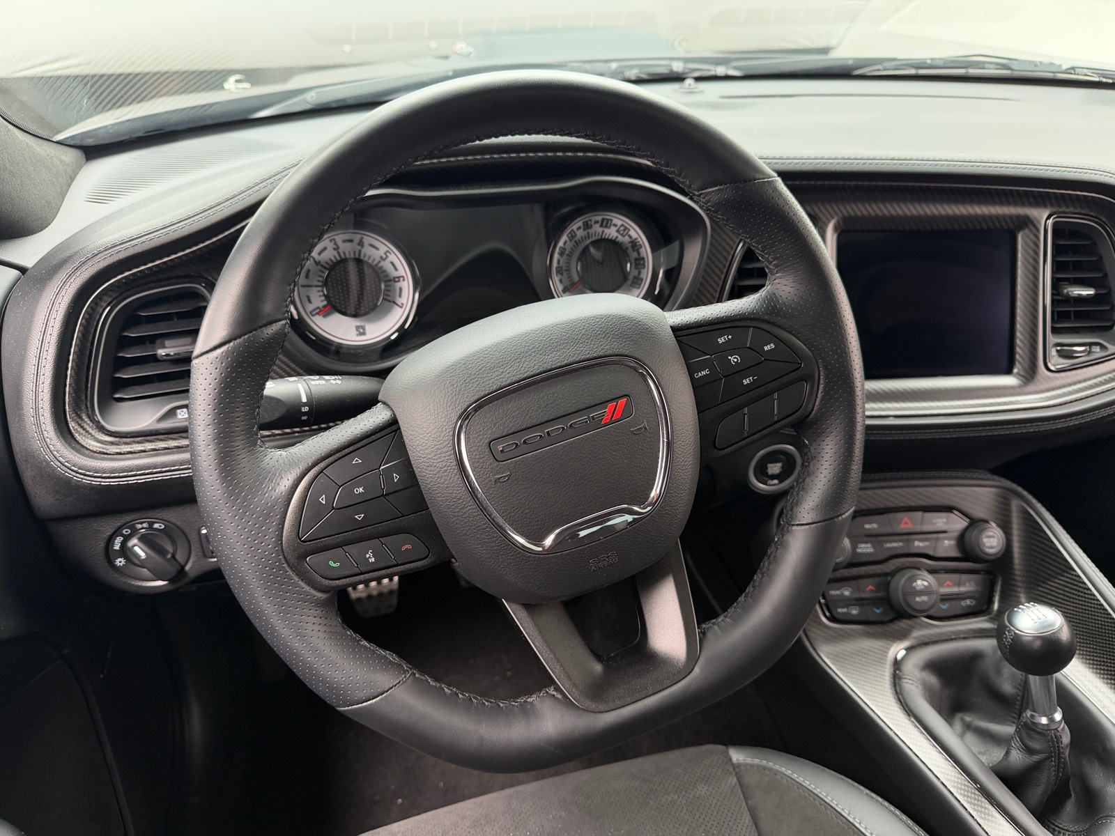 Thumbnail: 2022 Dodge Challenger - 3