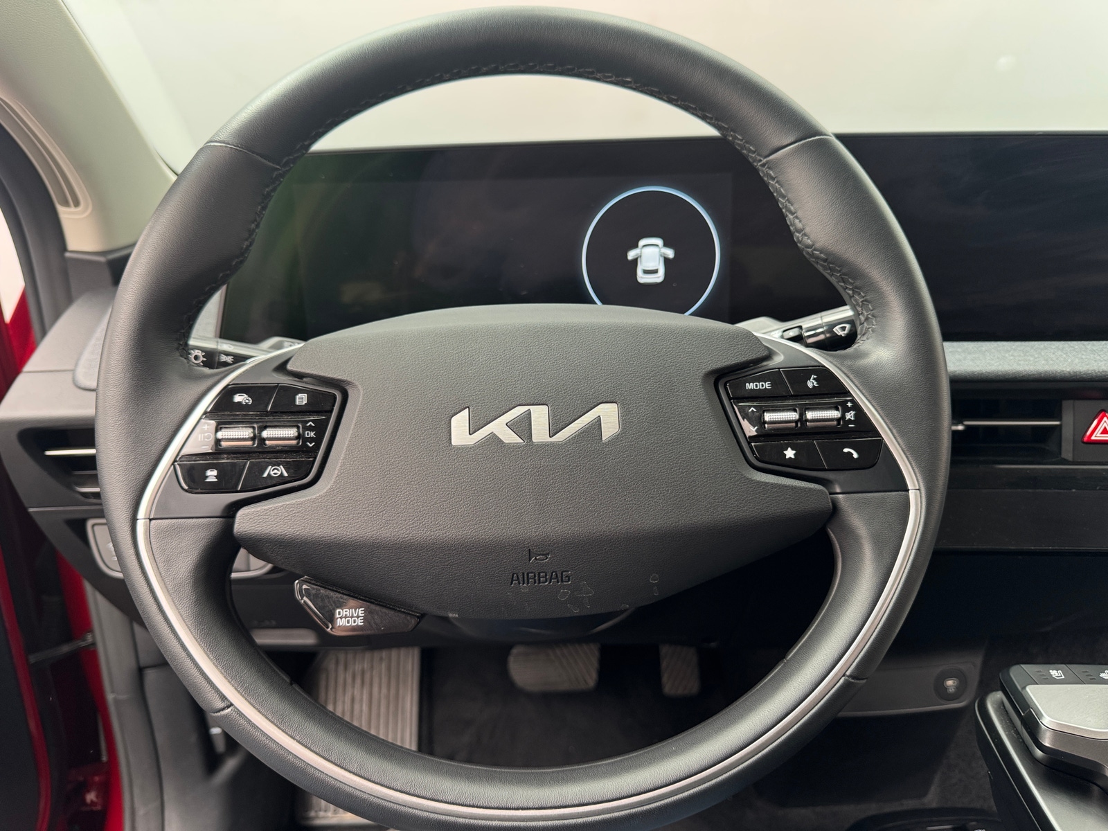 Thumbnail: 2023 Kia EV6 - 4